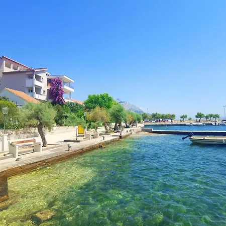 With A Sea View No 15, First Row By The Sea, House Ana Appartamento *