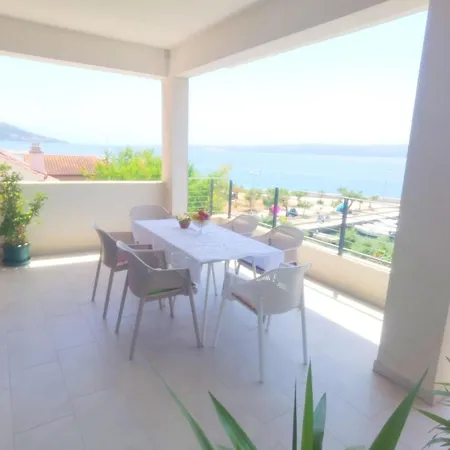 With A Sea View No 15, First Row By The Sea, House Ana Appartamento *